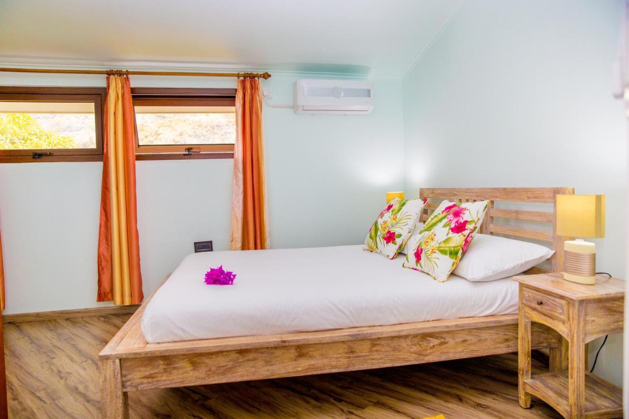 Вілла Cap-Sud Self Catering Au Cap Екстер'єр фото